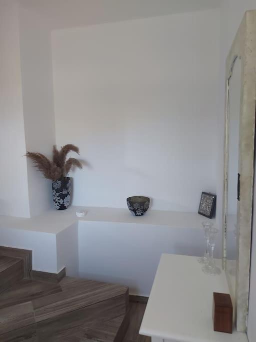 Houlia Home Διαμέρισμα Με Δωρεάν Χώρο Στάθμευσης Steniaí المظهر الخارجي الصورة